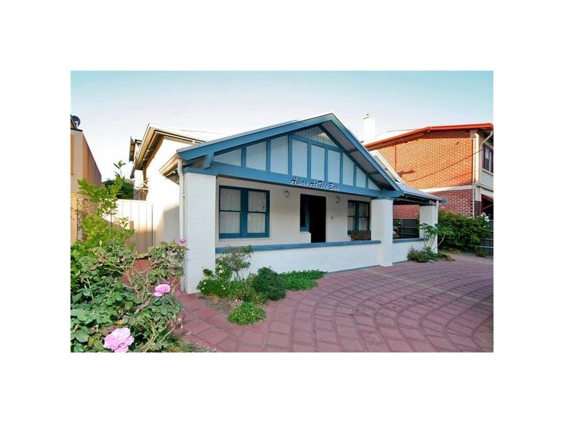 12 St Johns Row, Glenelg SA 5045