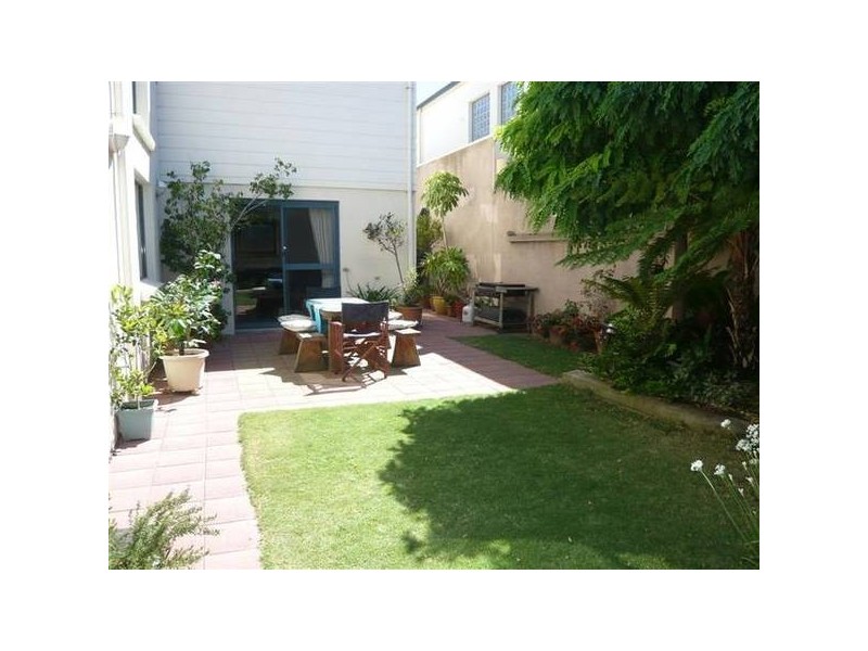 12 St Johns Row, Glenelg SA 5045