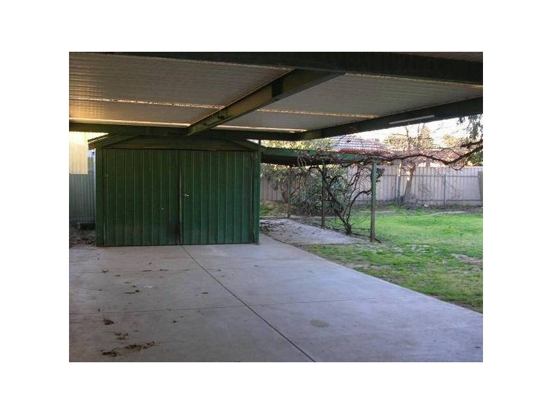 Inverall Avenue, North Plympton SA 5037