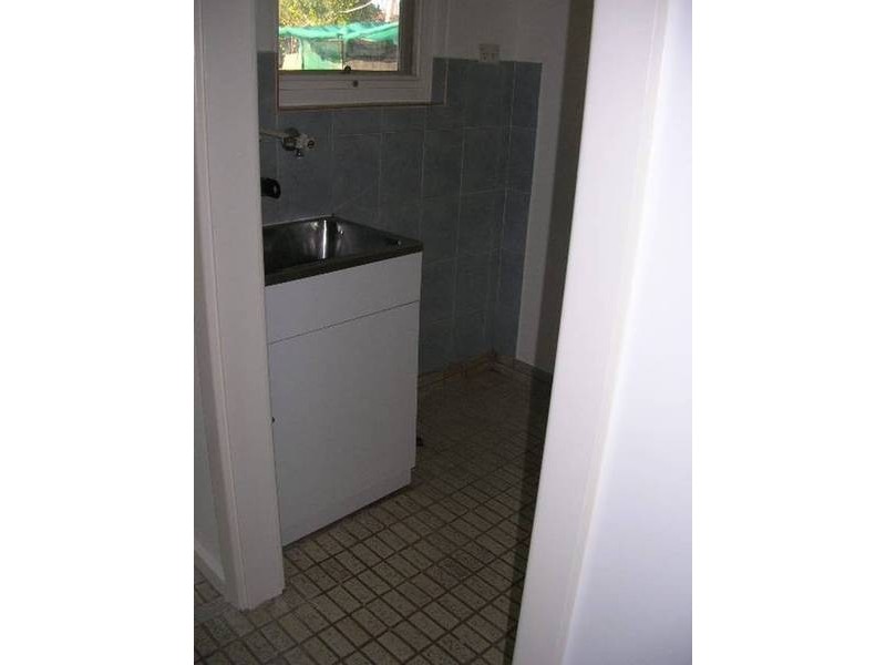 Inverall Avenue, North Plympton SA 5037