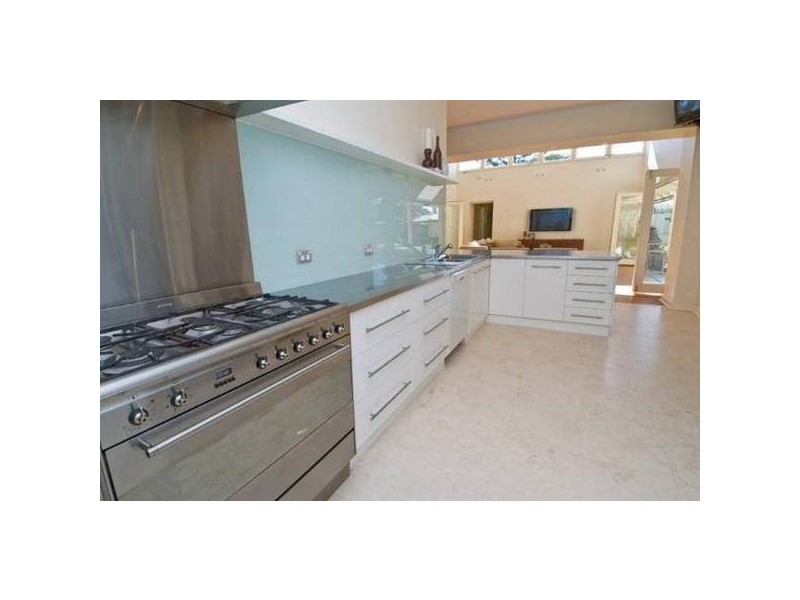 4 Graydale Street, West Beach SA 5024