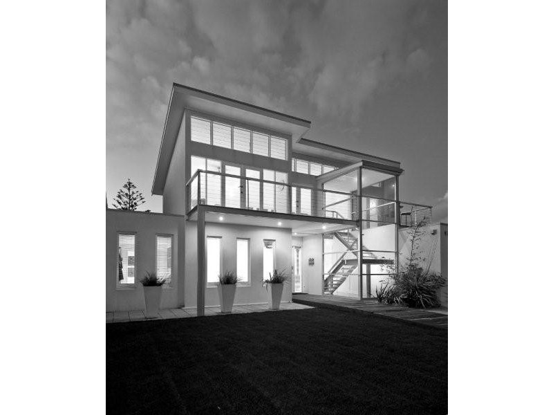 4 Graydale Street, West Beach SA 5024