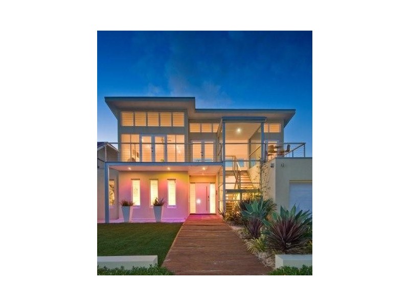 4 Graydale Street, West Beach SA 5024