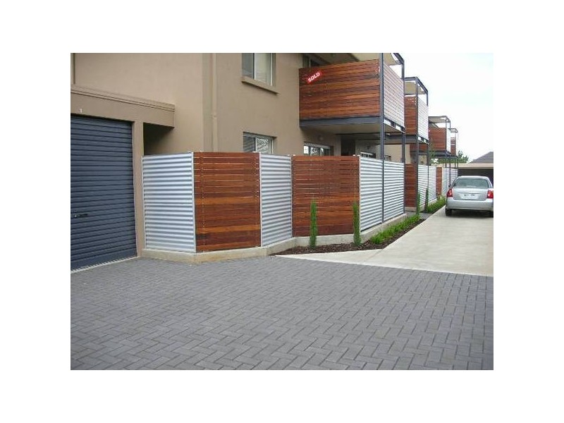 2/4 Packard Streeet, North Plympton SA 5037