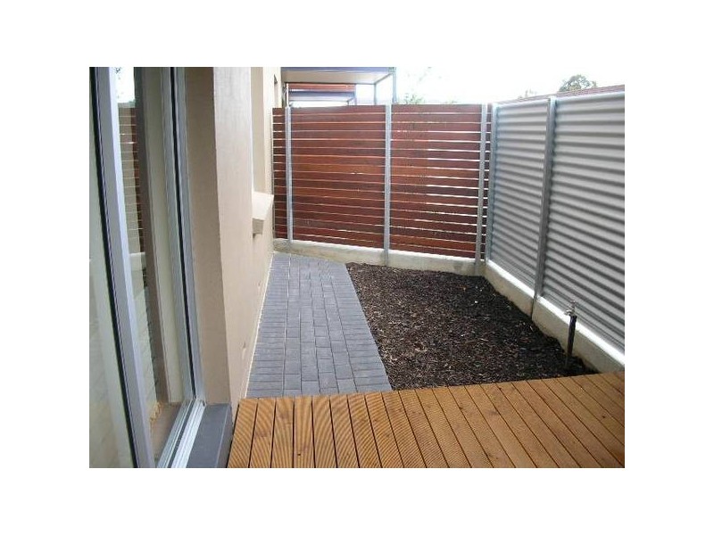 2/4 Packard Streeet, North Plympton SA 5037