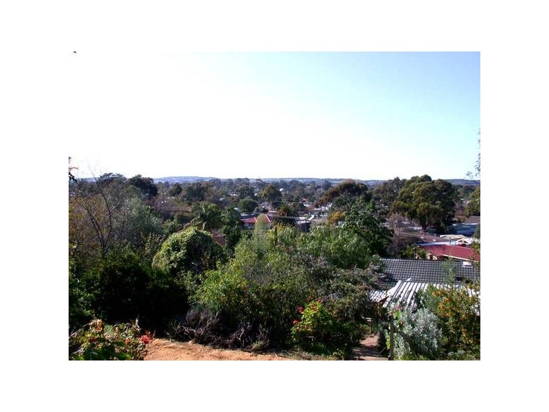11 Golflands View, Morphett Vale SA 5162