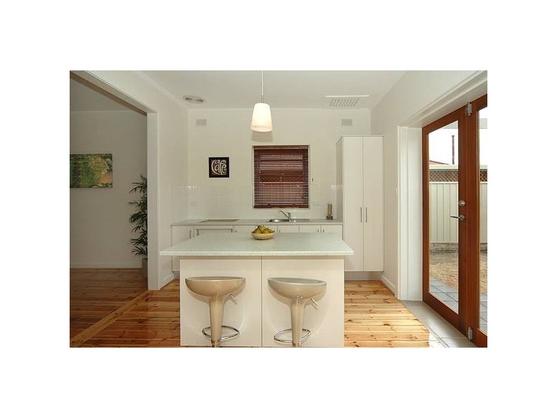 9 Waterhouse Road, South Plympton SA 5038