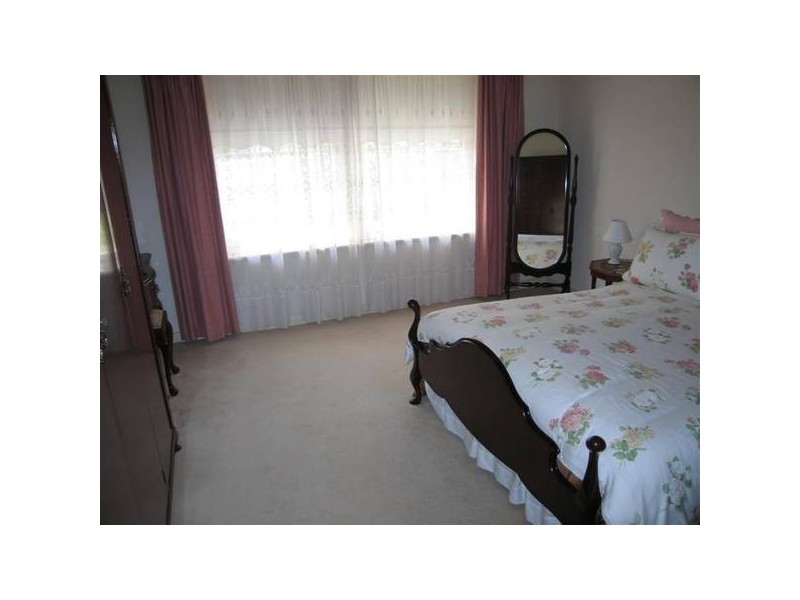 31 Riverside Drive, Fulham SA 5024