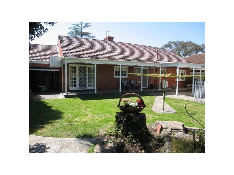 31 Riverside Drive, Fulham SA 5024