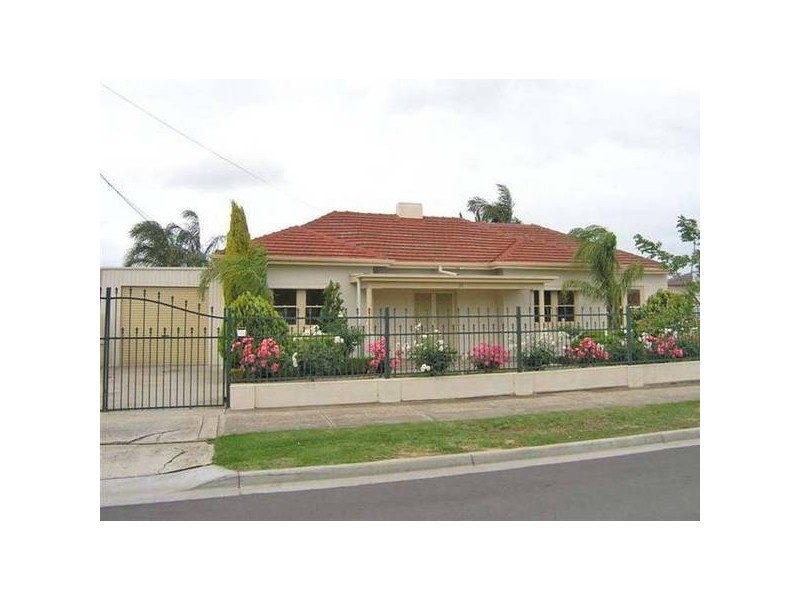 22 Murdoch Avenue, North Plympton SA 5037