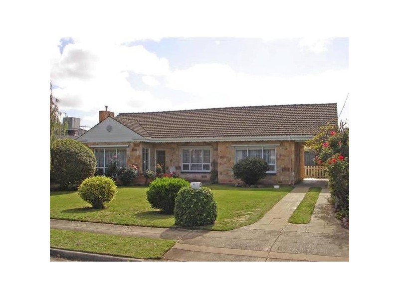 20 Rio Vista Avenue, West Beach SA 5024