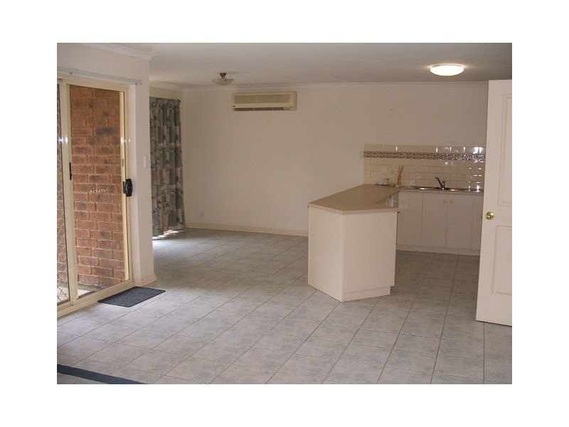 3 Lynton Avenue, Mitchell Park SA 5043