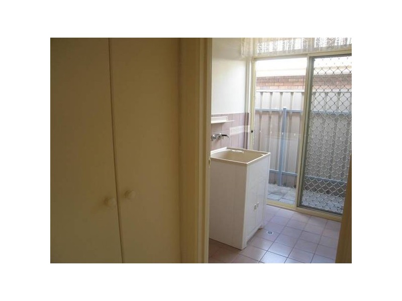 19 Arnold Drive, Mitchell Park SA 5043