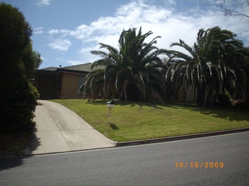 15 Taeping Street, Hallett Cove SA 5158