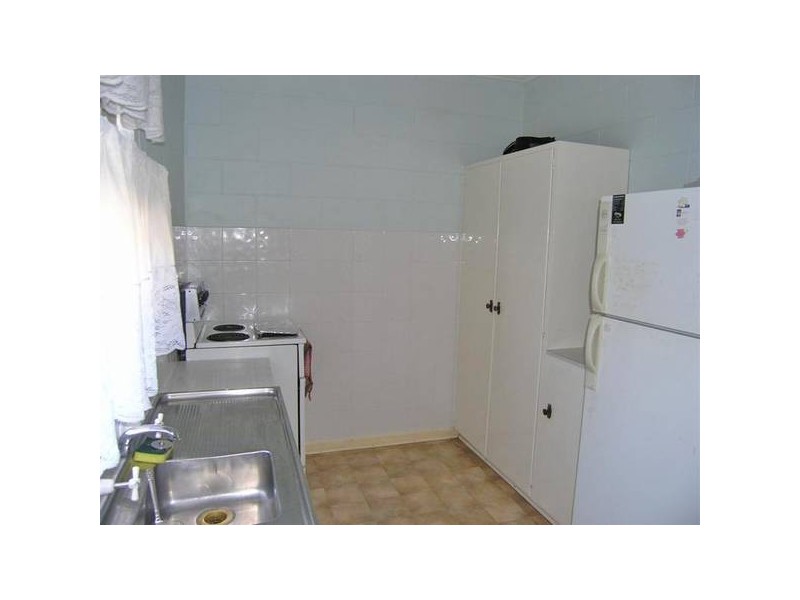 4/9 Kertaweeta Avenue, Black Forest SA 5035