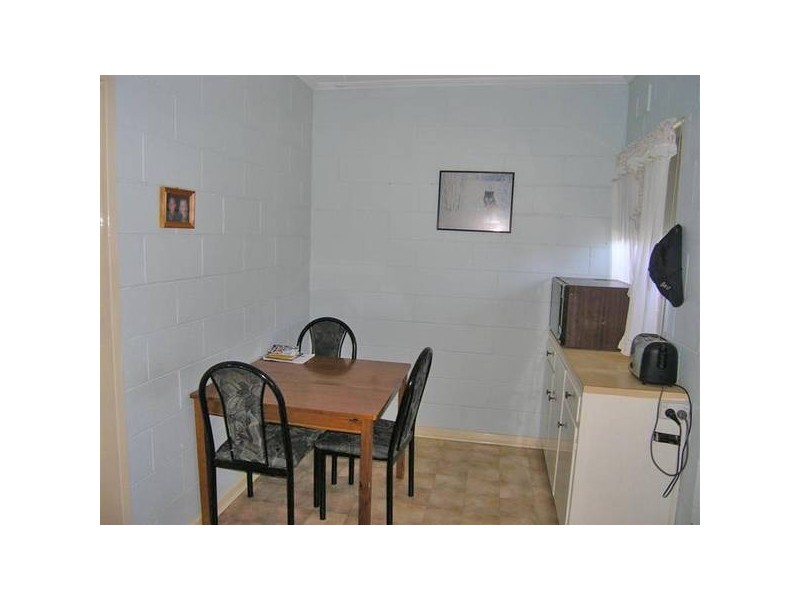 4/9 Kertaweeta Avenue, Black Forest SA 5035