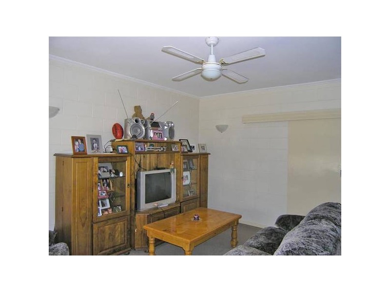 4/9 Kertaweeta Avenue, Black Forest SA 5035