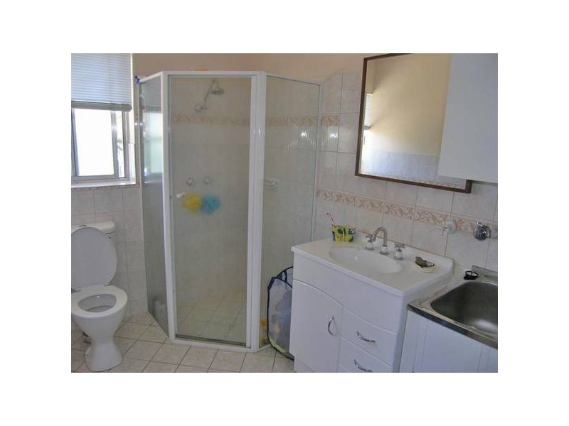 4/9 Kertaweeta Avenue, Black Forest SA 5035