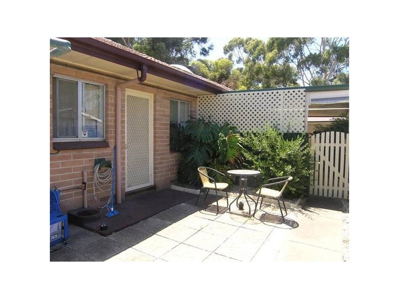 4/9 Kertaweeta Avenue, Black Forest SA 5035