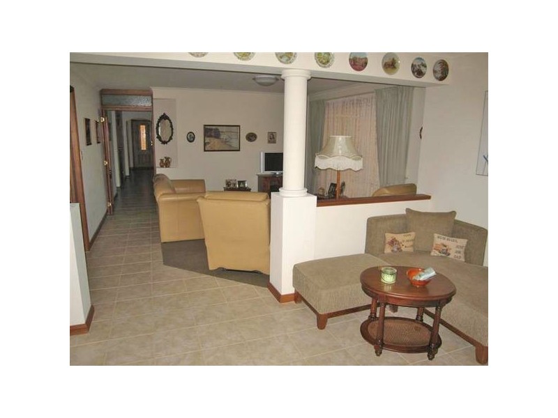 10a Minkie Avenue, Mitchell Park SA 5043