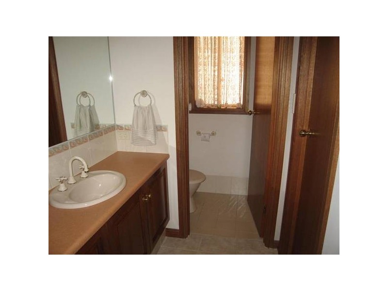 10a Minkie Avenue, Mitchell Park SA 5043