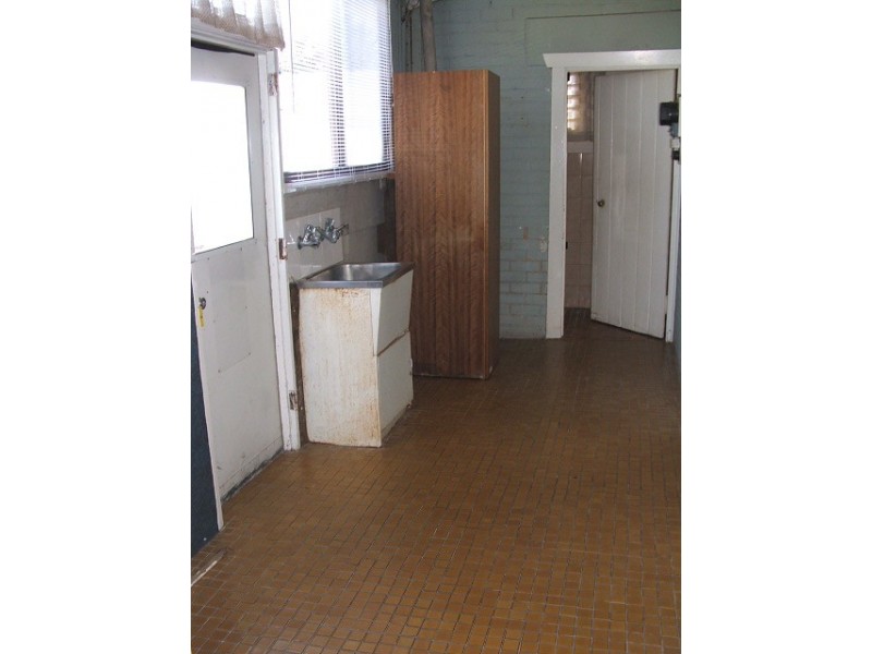 40 St Georges Avenue, Glandore SA 5037