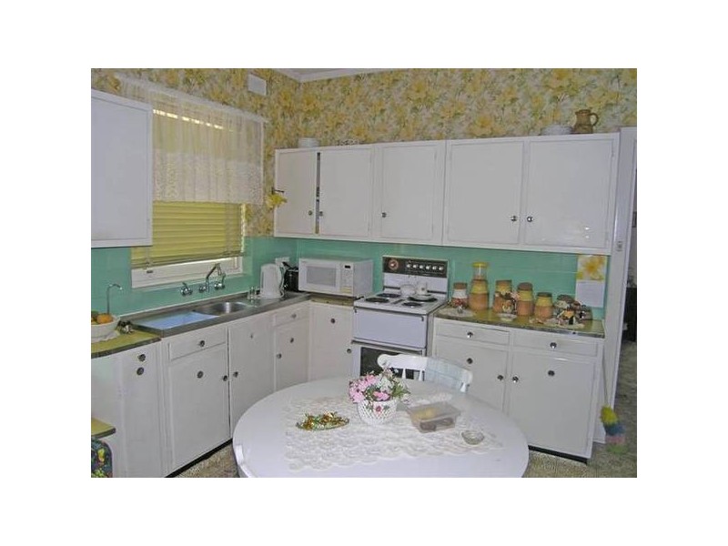 17 Rotorua Avenue, Park Holme SA 5043