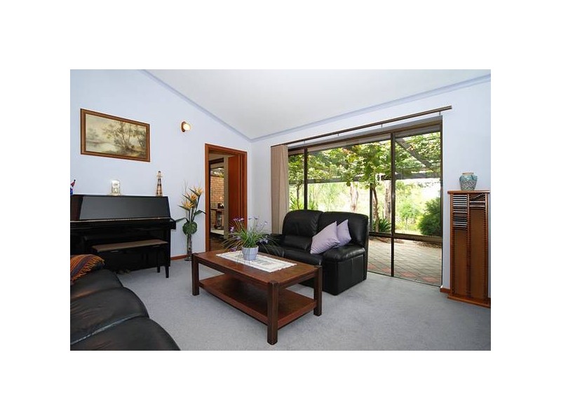 8 Corriedale Hill Drive, Happy Valley SA 5159