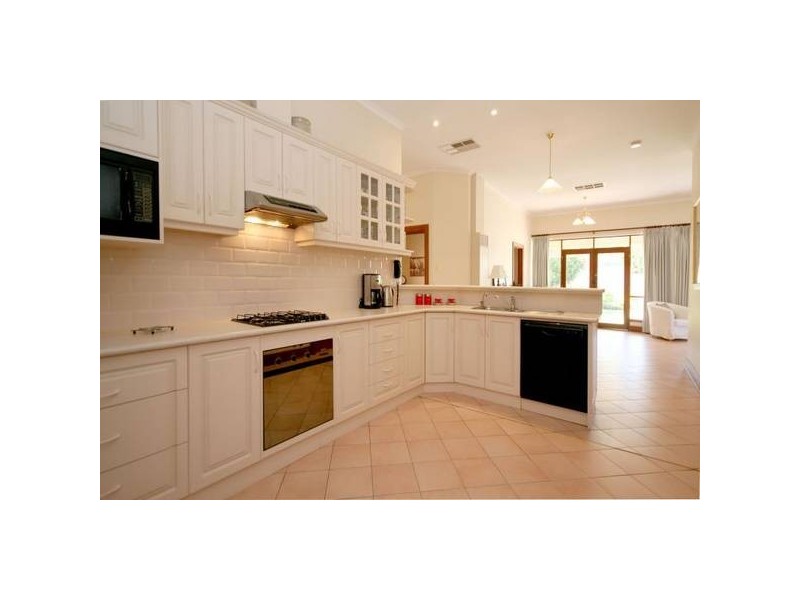 23 Churchill Avenue, Glandore SA 5037