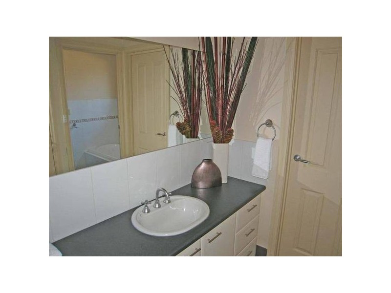 2a Inkerman Avenue, Camden Park SA 5038