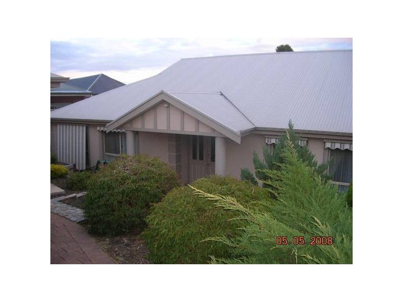 24 Coachwood Drive, Aberfoyle Park SA 5159