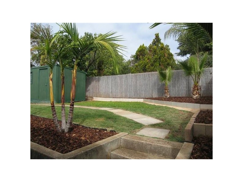 30 Seacombe Rd, Darlington SA 5047