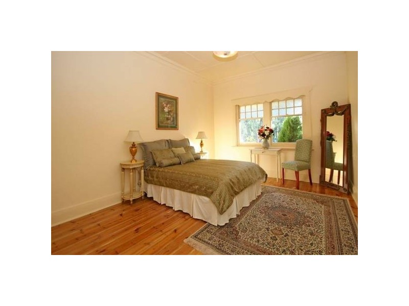 1 Nibley Avenue, Everard Park SA 5035