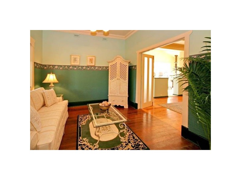 1 Nibley Avenue, Everard Park SA 5035