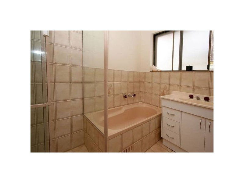 2/4 Charles Street, Plympton SA 5038