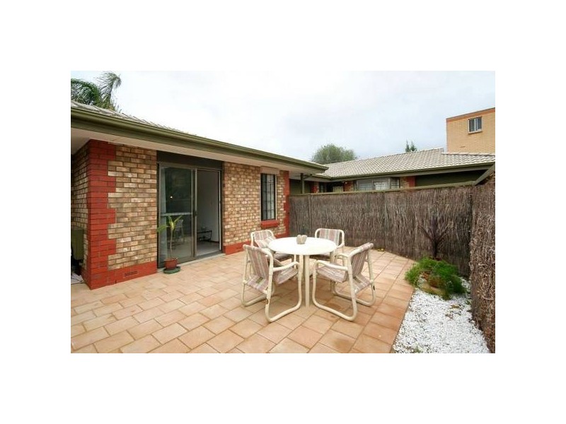 2/4 Charles Street, Plympton SA 5038