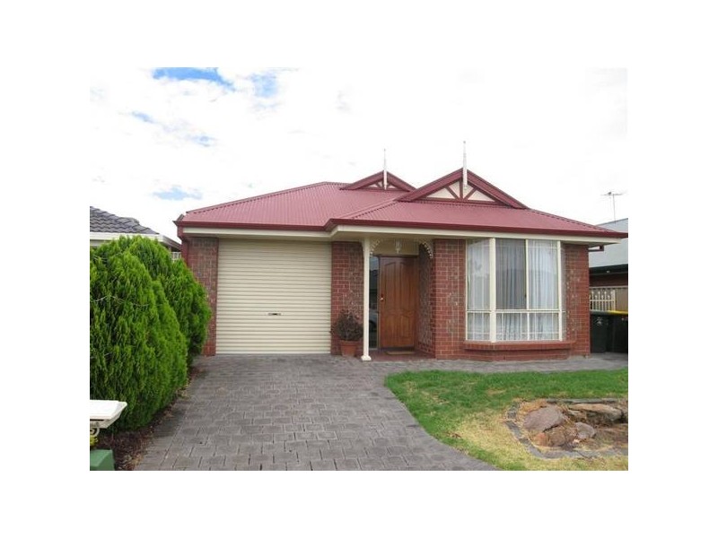 19 Arnold Drive, Mitchell Park SA 5043