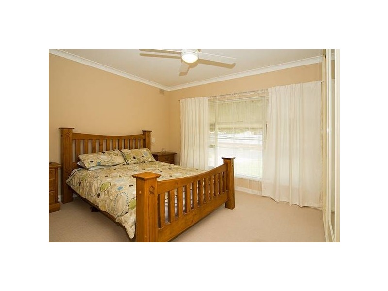 1 Kooralla Grove, Kidman Park SA 5025