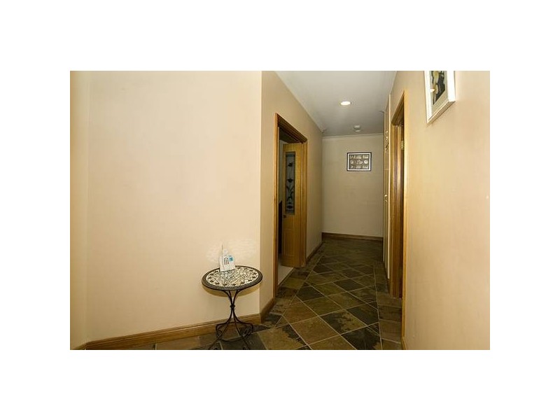 1 Kooralla Grove, Kidman Park SA 5025