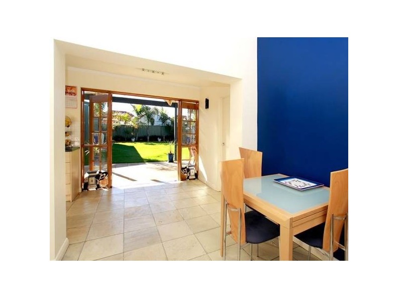 14 Dingera Avenue, North Plympton SA 5037