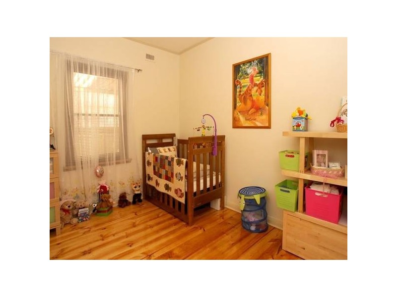 14 Dingera Avenue, North Plympton SA 5037