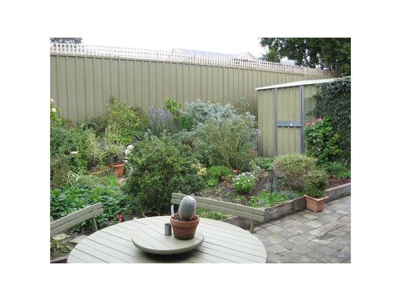 18/1 Lyric Street, Aberfoyle Park SA 5159