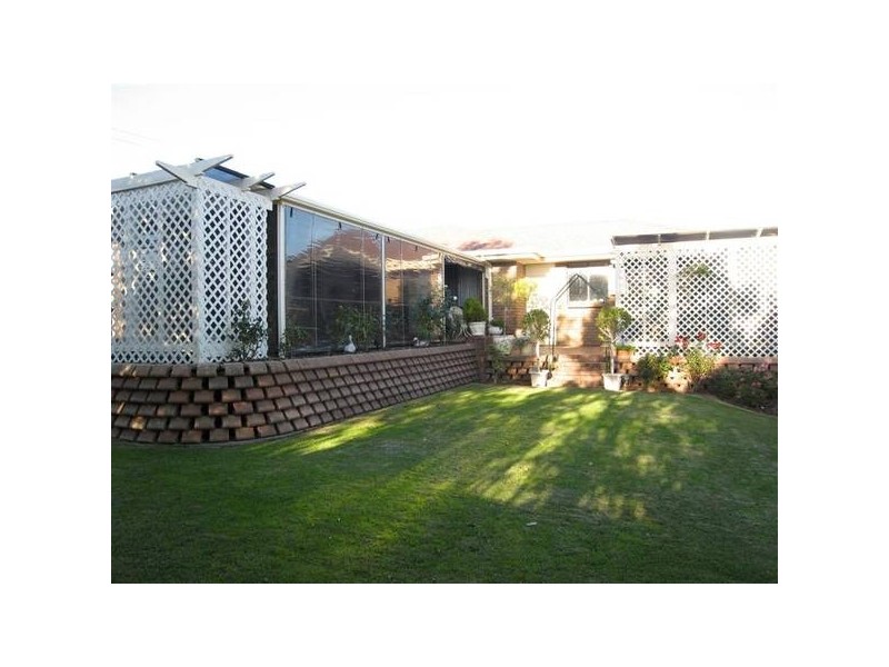 12 Tigress Drive, Hallett Cove SA 5158