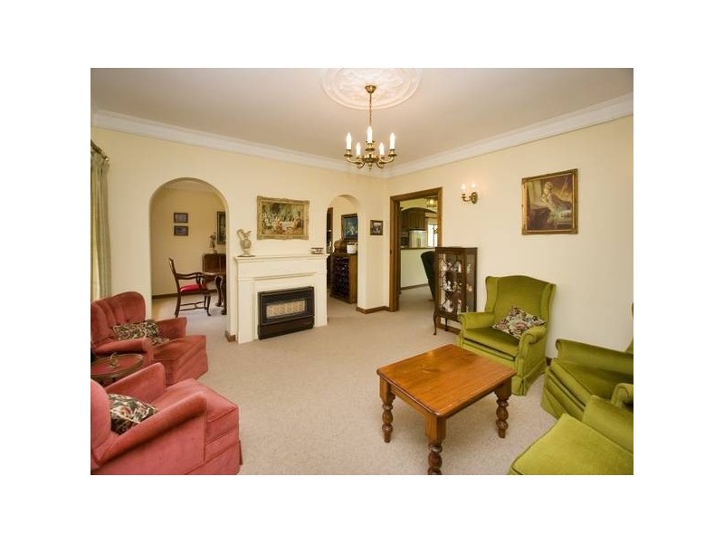 24 Newlands Drive, West Beach SA 5024