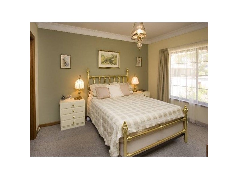 24 Newlands Drive, West Beach SA 5024