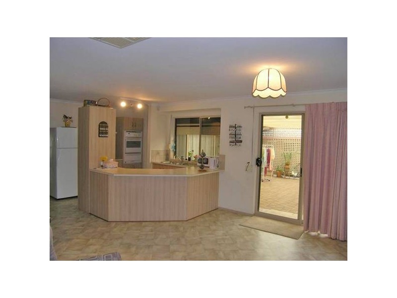 6 Bachmann Avenue, Old Reynella SA 5161