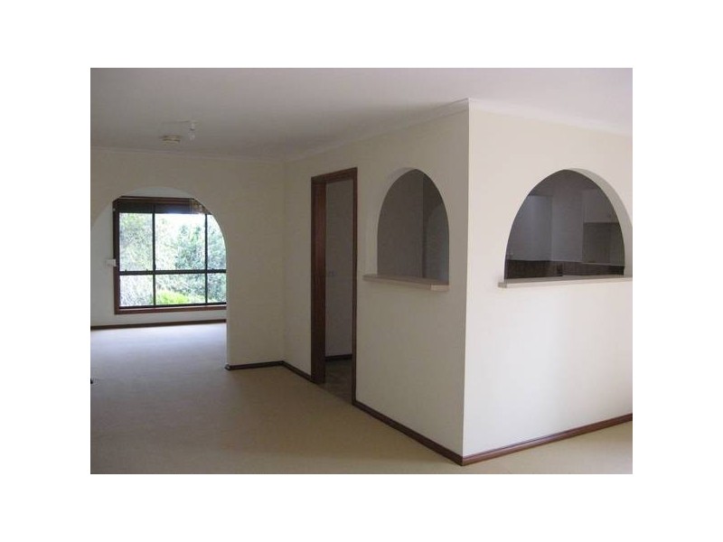 9 Delta Crescent, Aberfoyle Park SA 5159