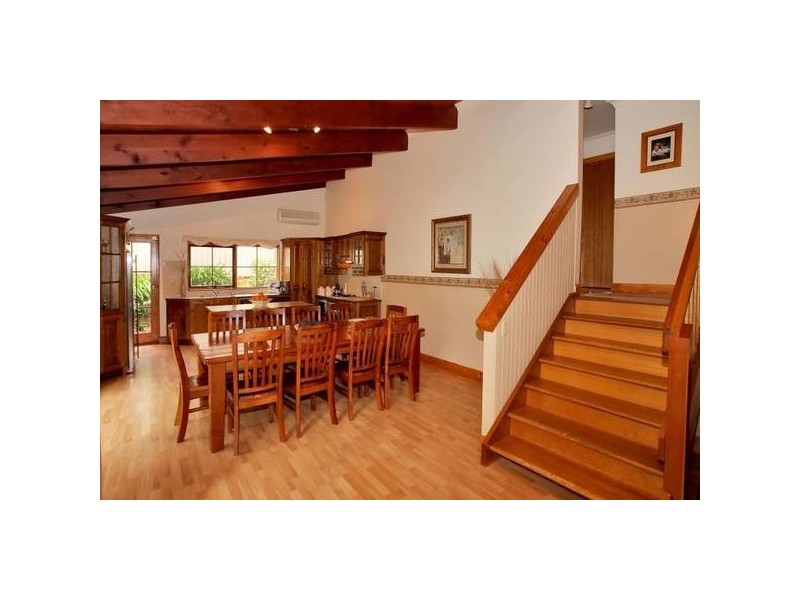 16 Woodland Grove, Aberfoyle Park SA 5159