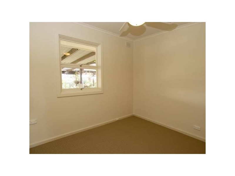 6 Julian Street, Christie Downs SA 5164
