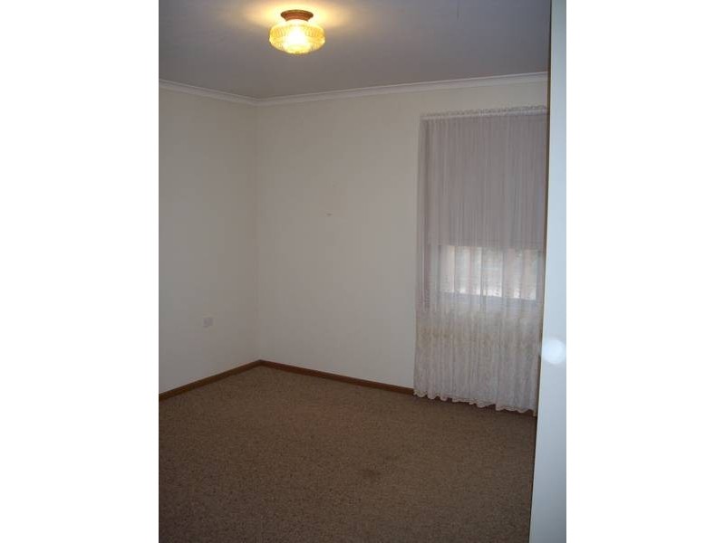 19 Crafter Street, Grange SA 5022